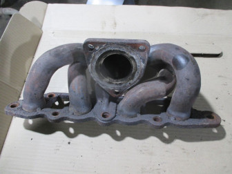 Коллектор вЫпускной Форд Фокус 1 на 1,8-2,0 литра 1066094 1053900 1056453 XS4E9430AC, - БУ