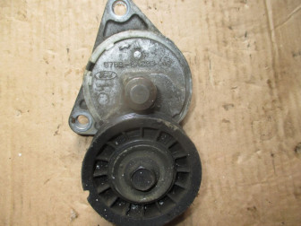 Натяжитель ремня приводного Фокус 1 и 2 с роликом 1073096, 1061459, 97BB6A228AG, YS4Z6A228AA, - БУ