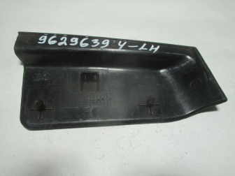 Накладка двери передней левой 96296394 внутренняя Шевроле Реззо  декоративная Дэу Такума, - БУ