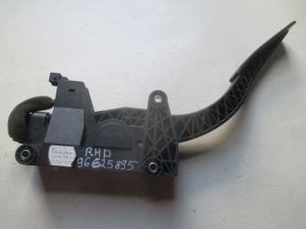 Педаль газа 96625895 RHD Шевроле Каптива С100, - БУ