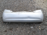 Бампер задний Шевроле Авео Т200 Хэтчбек 96543017 - БУ Серебро - вмятина