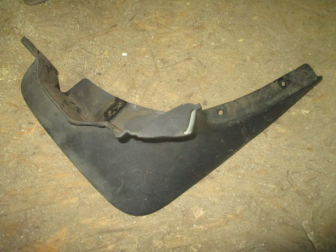 Брызговик передний правый 62256CA000, 62256CC00A Ниссан Мурано Z50 с 2004 по 2008 год S71, - БУ