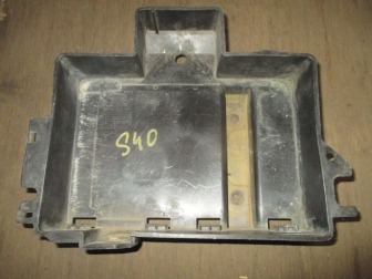 Площадка под АКБ Форд Фокус 1 с 1998 по 2004 год 1227226, 2M5O10723AA, 98AB10723CA, - БУ