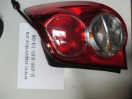 Фонарь задний правый Шевроле Авео Т300 Седан 96830976 96830982 - Красный ободок - БУ