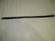 Уплотнитель стекла двери передней левой наружний 1738096 4M51A20563 Форд Фокус 2 - FR-5, - БУ