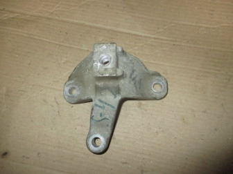 Кронштейн АКПП верхний BV617M125LB 1692671 Форд Фокус 3 с мотором 2,0 литра, - БУ