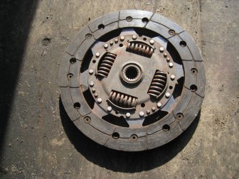 Диск сцепления Форд Фокус 1-2 - 1061862, 1130218, 7G916550A1A для  двигателя 1,6 литра, - БУ