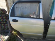 Дверь задняя правая Дэу Матиз 96562538 с молдингом - БУ в сборе Серебро