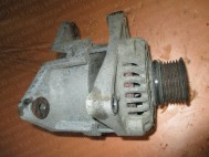 Генератор 13579671 100Ам для Шевроле Кобальт B15D2, Cobalt, - БУ