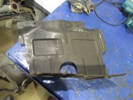 Защита двигателя правая 96695287 пластиковая Шевроле Авео T255 Спарк М300 Равон Р2, - БУ