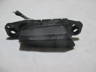 Кнопка индикатора безопасности 96991798 96892122 96892125 Chevrolet Trax Шевроле Авео Т300, - БУ