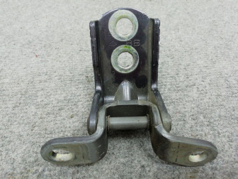 Петля дверей правых верхняя Ниссан Мурано Z50, Z51, Тиида, X-Trail T31 824214P000, 824214P00A, - БУ