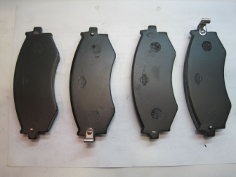 Колодки передние 410604Z090 NISSAN ALMERA II Седан рест Nissan Primera 1.6i 16V 2.0D 90-98 - NISSAN
