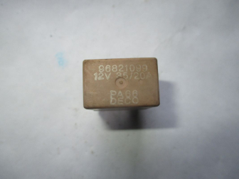 Реле 96821099, 35 Ам вспомогательным вентилятором Шевроле Каптива - Коричневое, - БУ