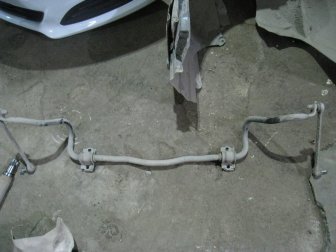 Стабилизатор передний Форд Фиеста Mk6 с 2012 по 2017 год 1562799, 8V515494AC, -  БУ