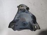 Кронштейн опоры двигателя правой 98AB6037DF Форд Фокус 1 на 1,4-2,0 литра 1206673, 1232656 - БУ